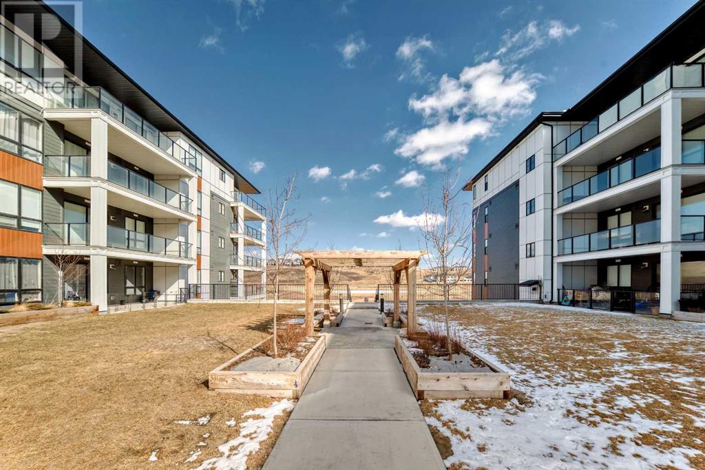 Single Family House for Sale in   Sage Meadows Landing NW Sage Hill Calgary 
