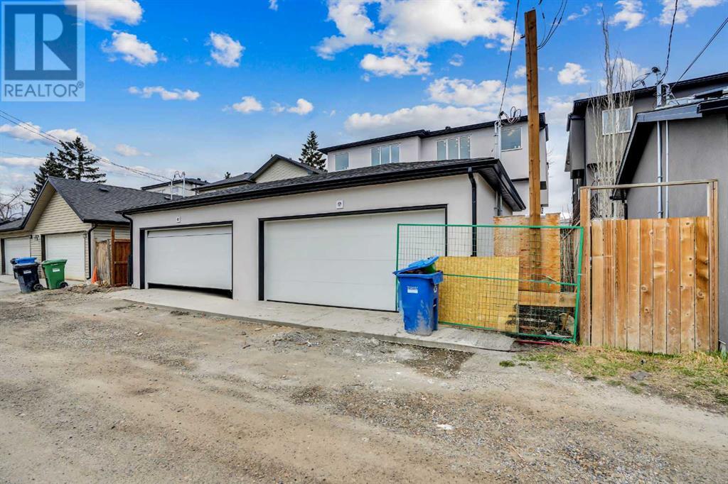 Single Family House for Sale in   Avenue NW Montgomery Calgary 