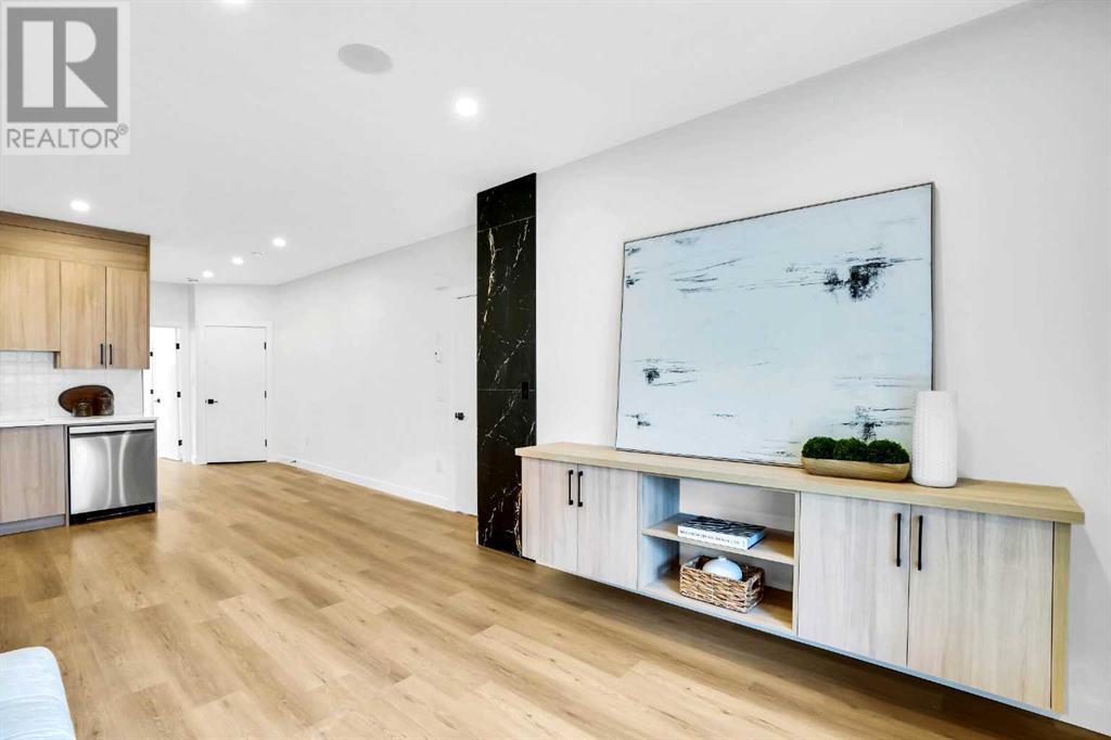 Single Family House for Sale in   Avenue NW Montgomery Calgary 