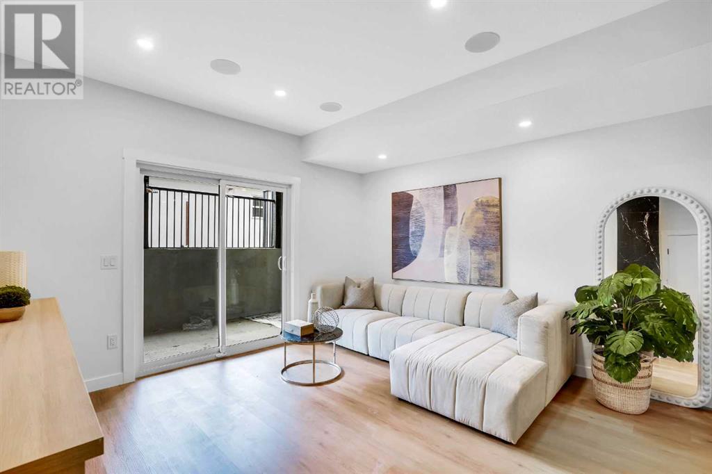 Single Family House for Sale in   Avenue NW Montgomery Calgary 