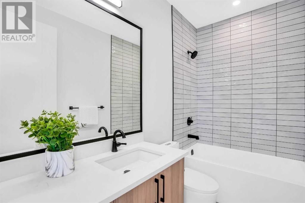 Single Family House for Sale in   Avenue NW Montgomery Calgary 