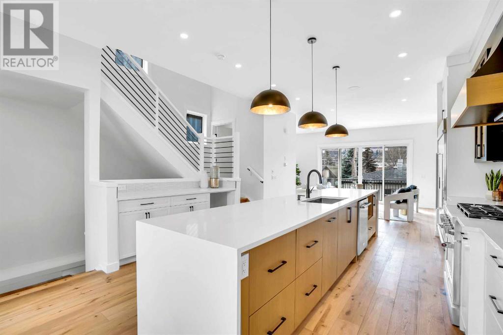 Single Family House for Sale in   Avenue NW Montgomery Calgary 