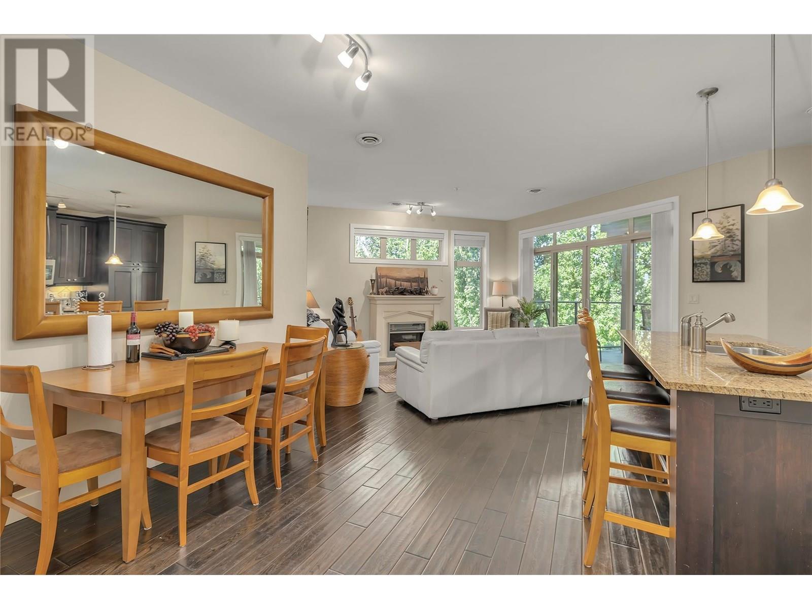 3203 4036 Pritchard Drive North, West Kelowna