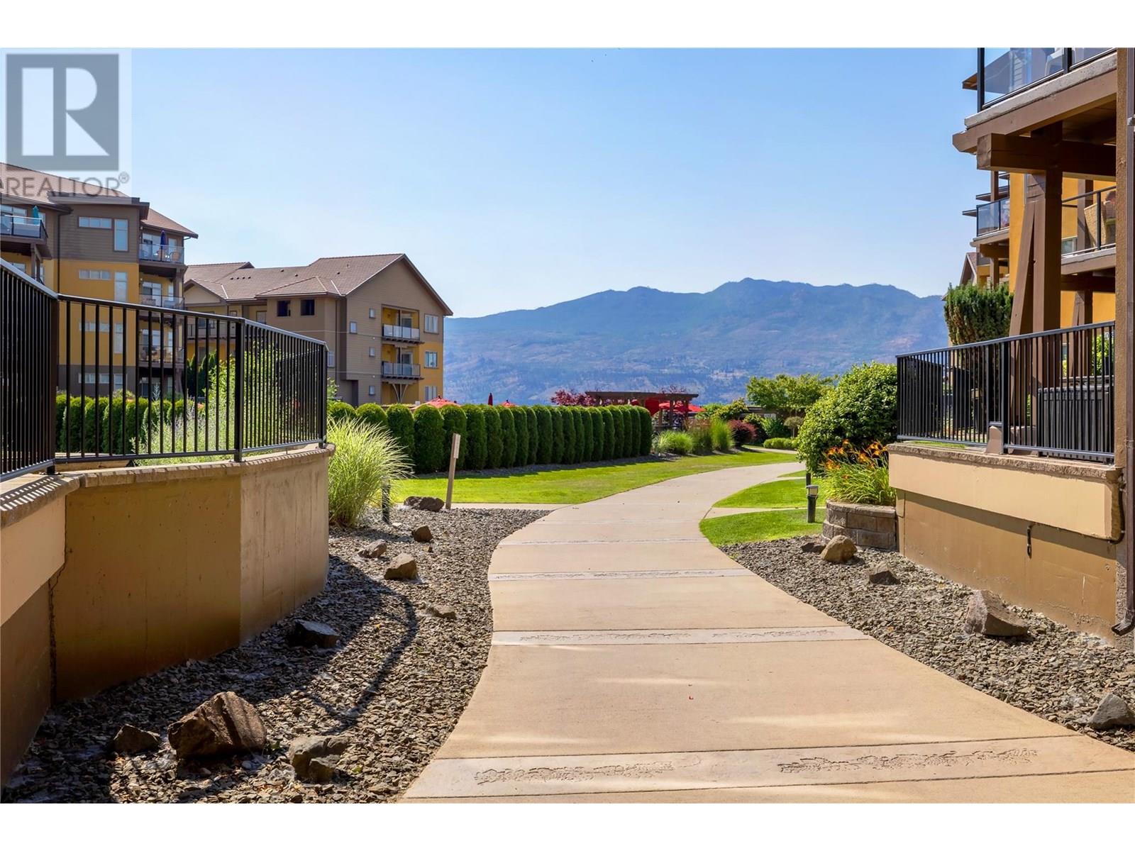 3203 4036 Pritchard Drive North, West Kelowna