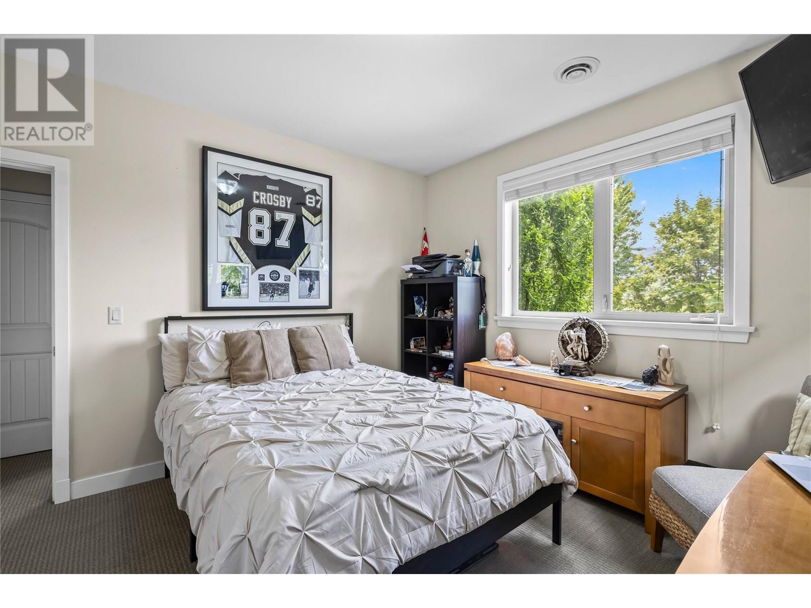 3203 4036 Pritchard Drive North, West Kelowna