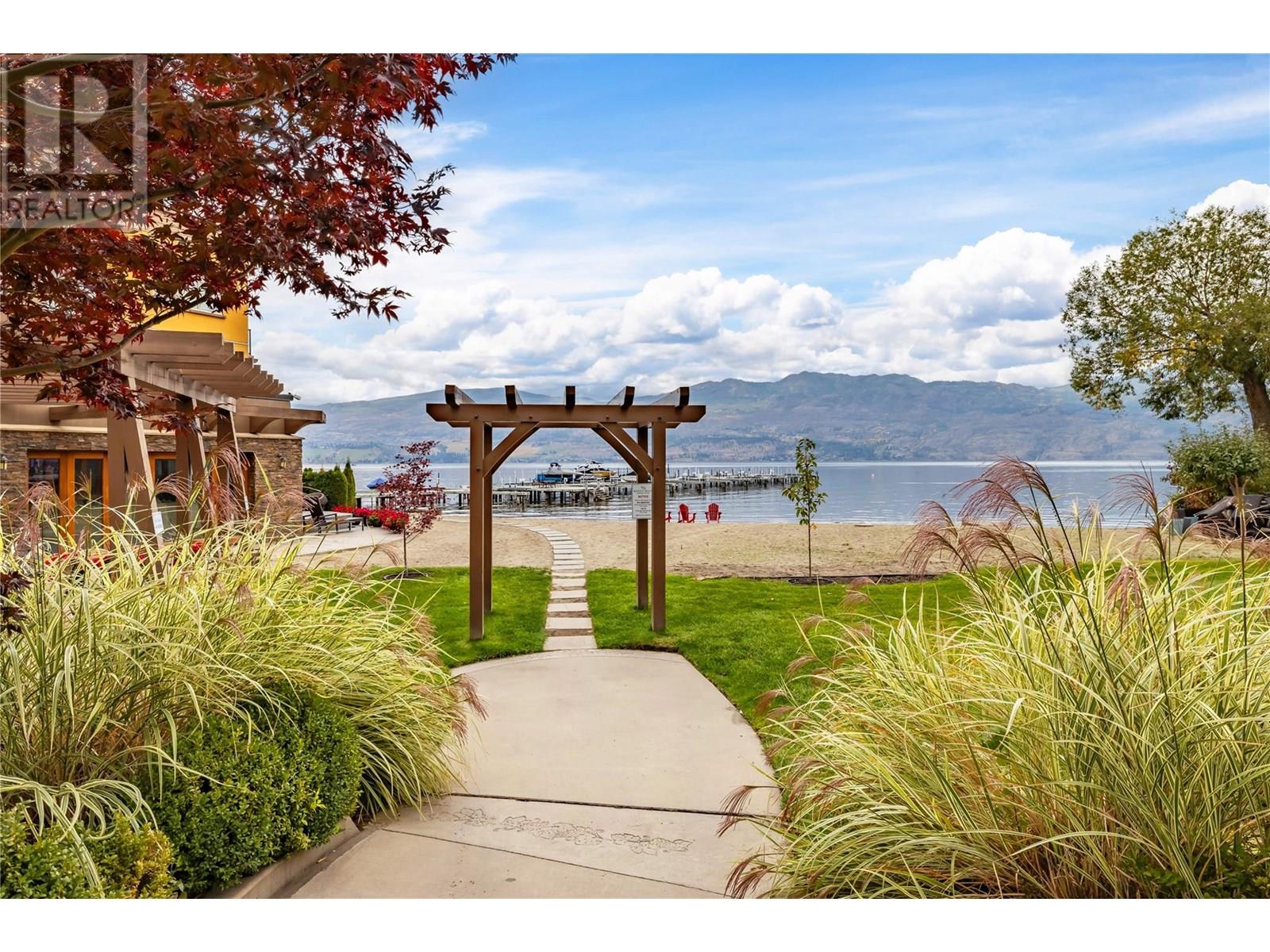 3203 4036 Pritchard Drive North, West Kelowna