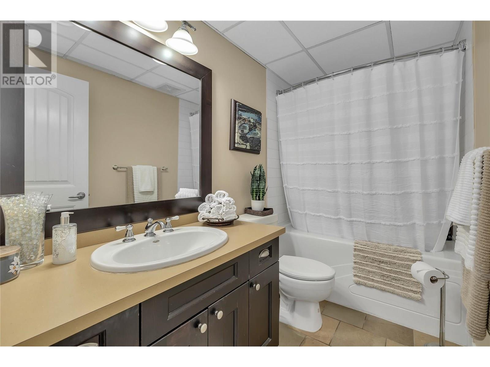 3203 4036 Pritchard Drive North, West Kelowna