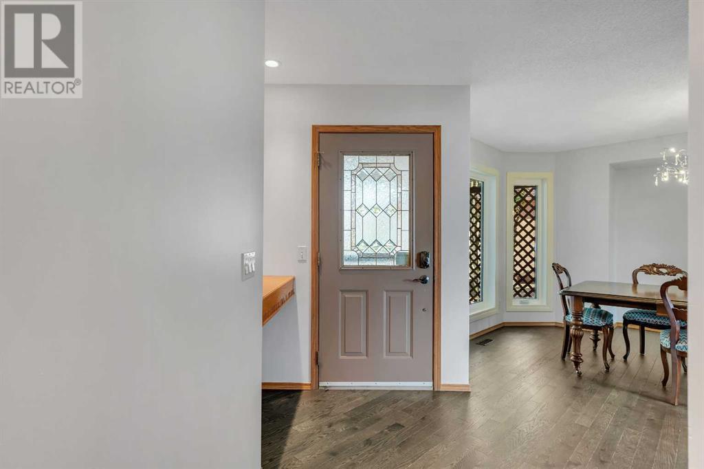 Single Family House for Sale in  Macewan Park View NW MacEwan Glen Calgary 
