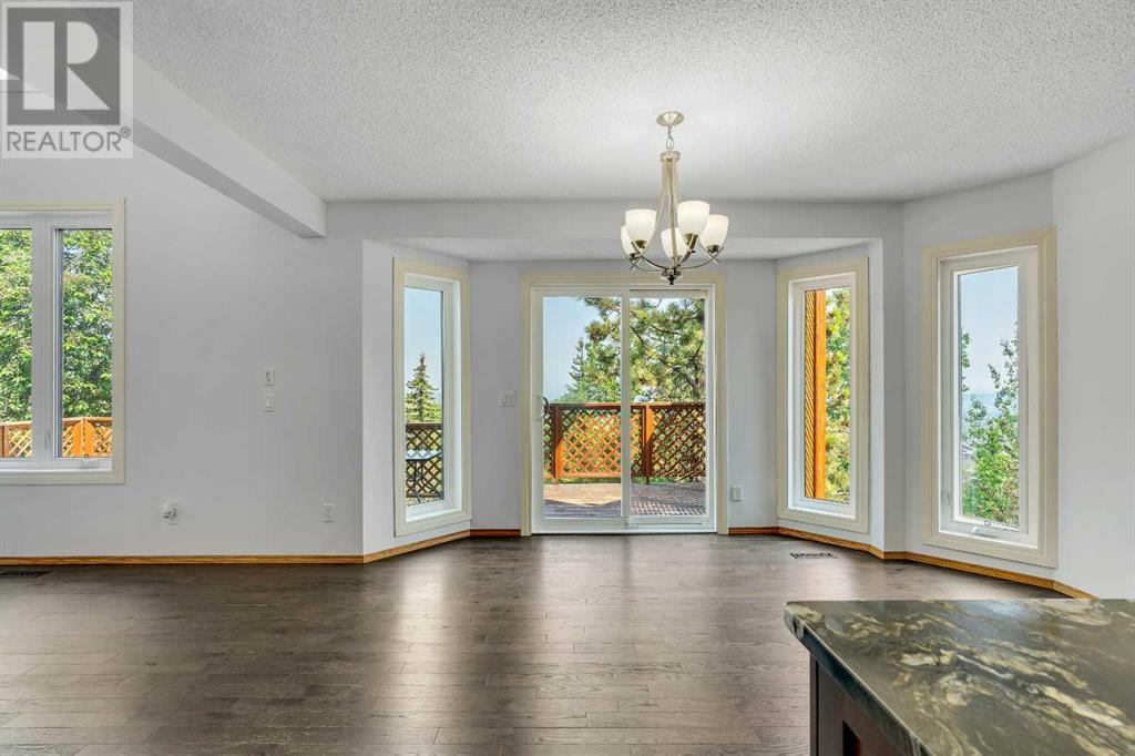 Single Family House for Sale in  Macewan Park View NW MacEwan Glen Calgary 