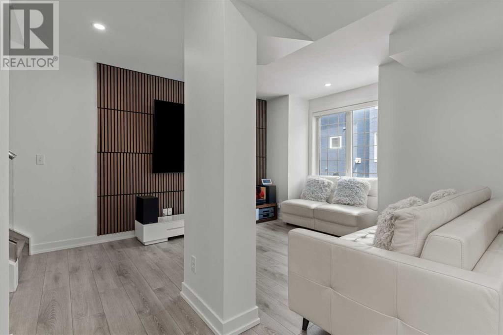 Single Family House for Sale in    Avenue NE Crescent Heights Calgary 