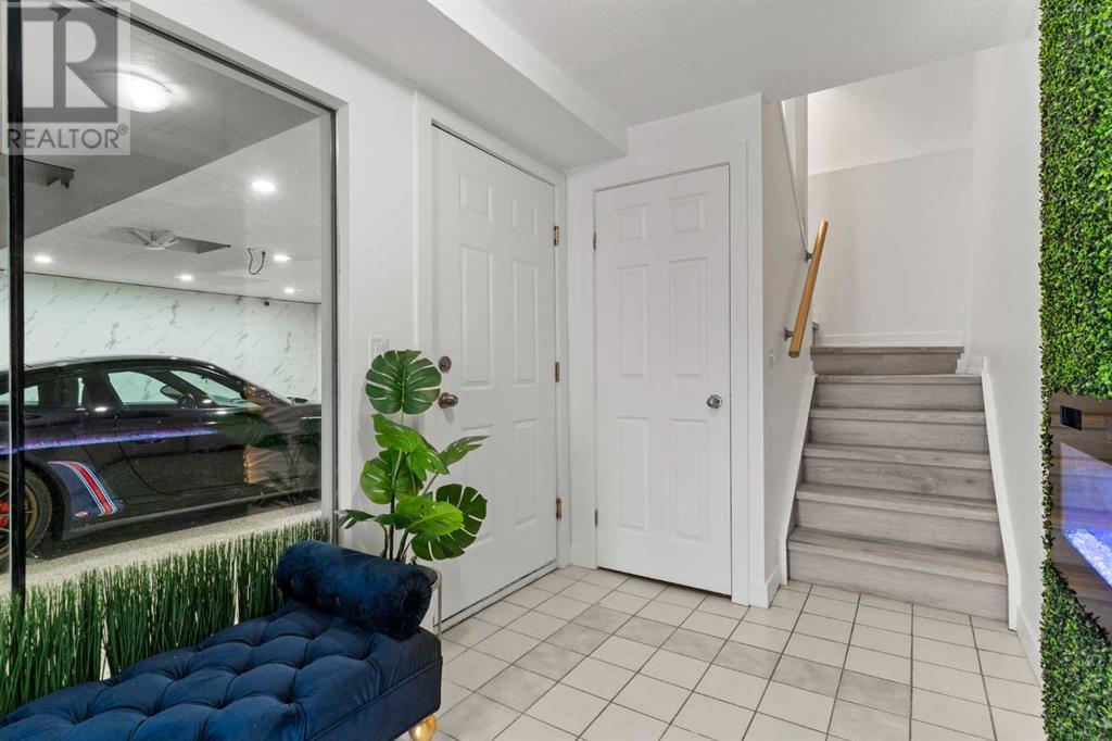 Single Family House for Sale in    Avenue NE Crescent Heights Calgary 