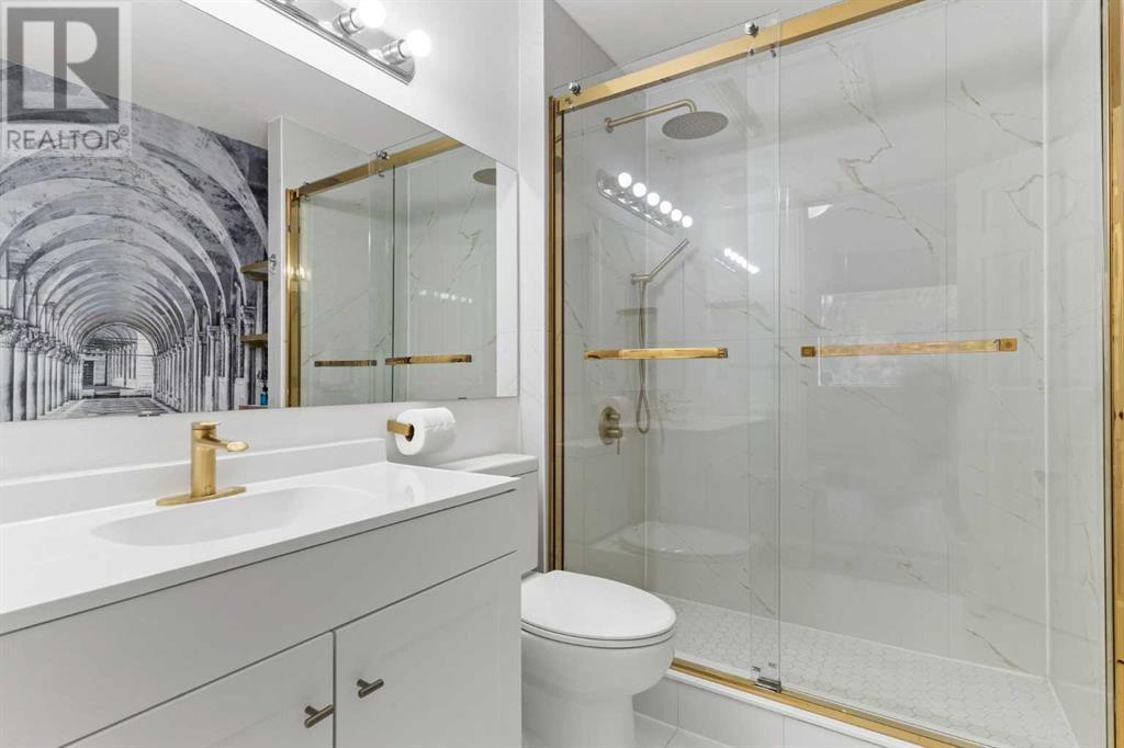 Single Family House for Sale in    Avenue NE Crescent Heights Calgary 