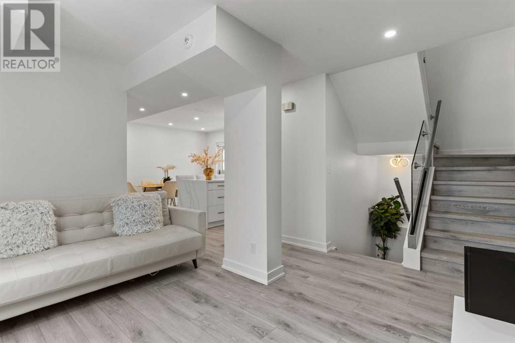 Single Family House for Sale in    Avenue NE Crescent Heights Calgary 