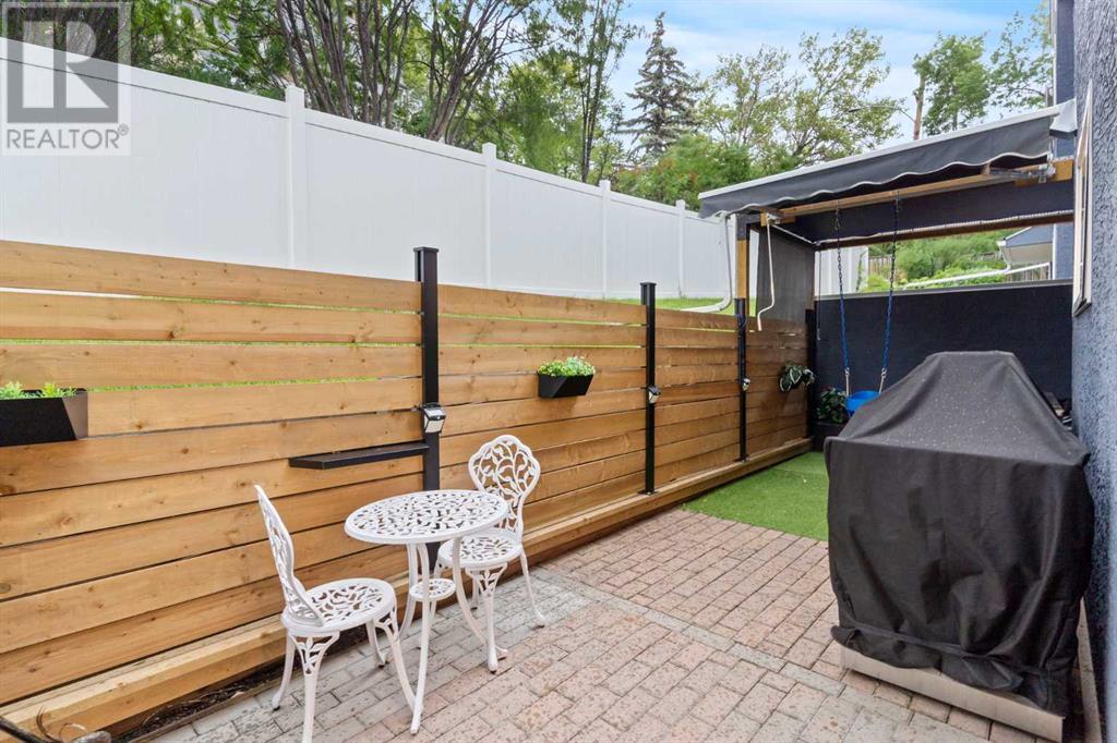 Single Family House for Sale in    Avenue NE Crescent Heights Calgary 