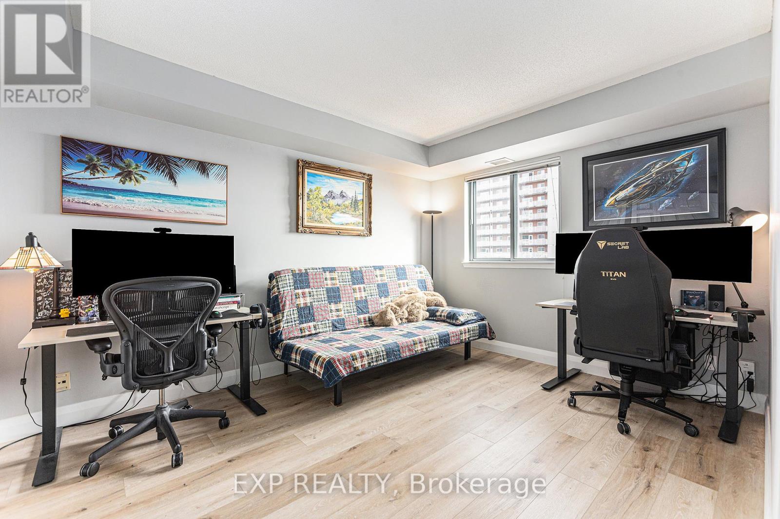 Photo 10 of 1106 429 Somerset Street W, Ottawa ON