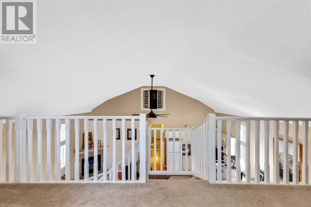 Single Family House for Sale in  Bow Crescent NW Bowness Calgary 