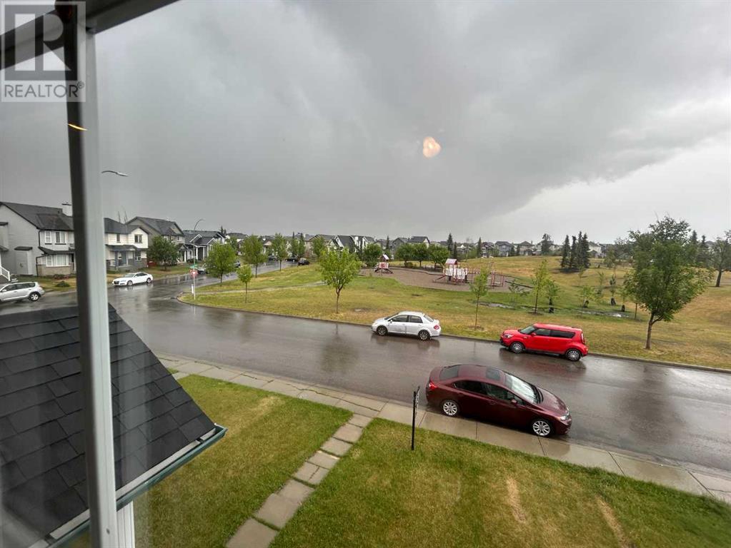 Single Family House for Sale in  saddlemont Close NE Saddle Ridge Calgary 