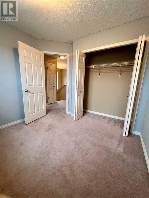 Single Family House for Sale in  saddlemont Close NE Saddle Ridge Calgary 