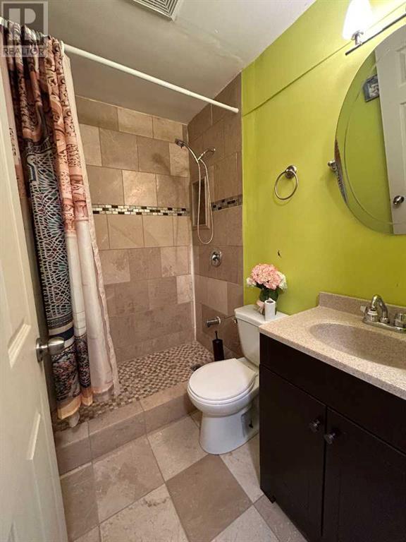 Single Family House for Sale in  saddlemont Close NE Saddle Ridge Calgary 