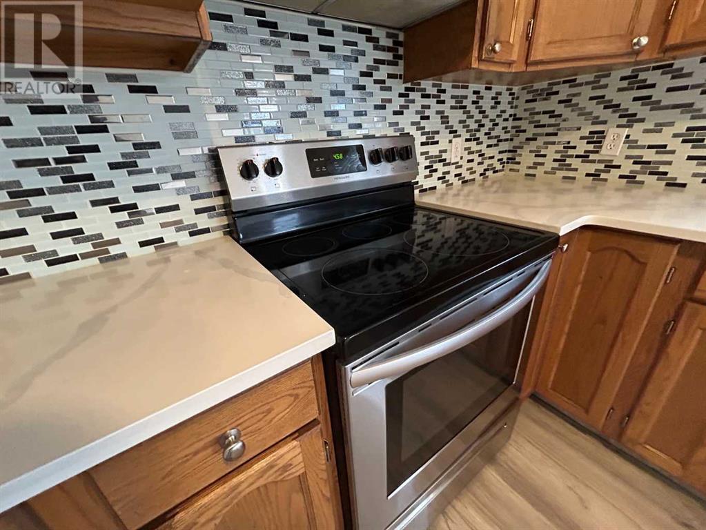Single Family House for Sale in  saddlemont Close NE Saddle Ridge Calgary 