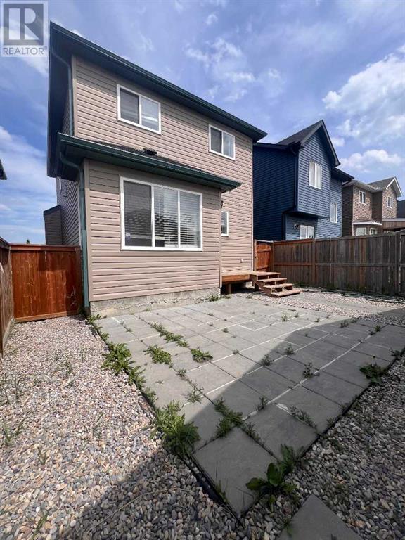 Single Family House for Sale in  saddlemont Close NE Saddle Ridge Calgary 