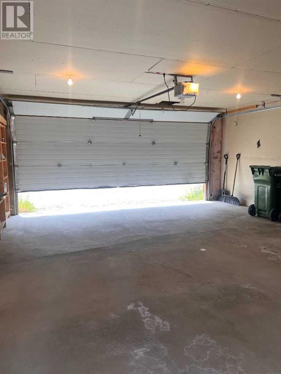 Single Family House for Sale in  saddlemont Close NE Saddle Ridge Calgary 