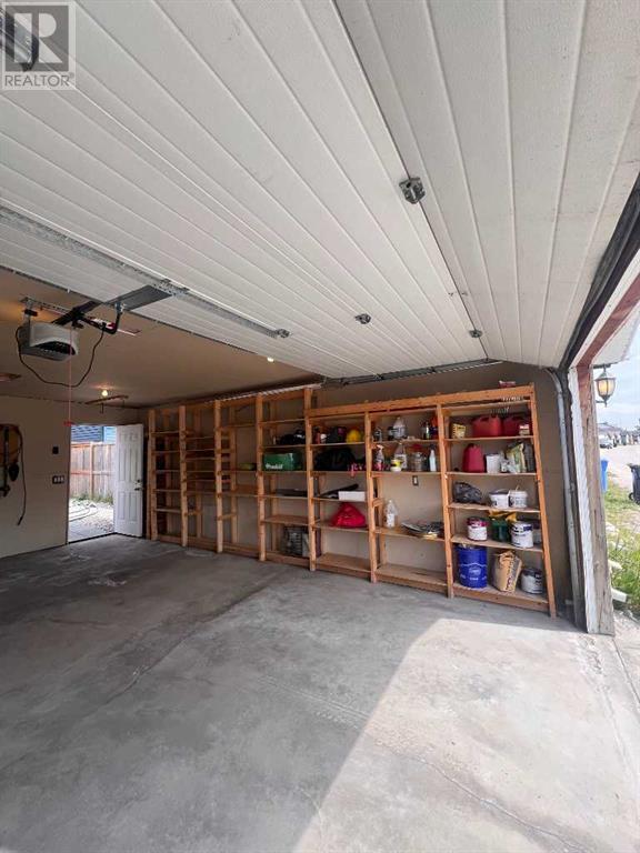 Single Family House for Sale in  saddlemont Close NE Saddle Ridge Calgary 