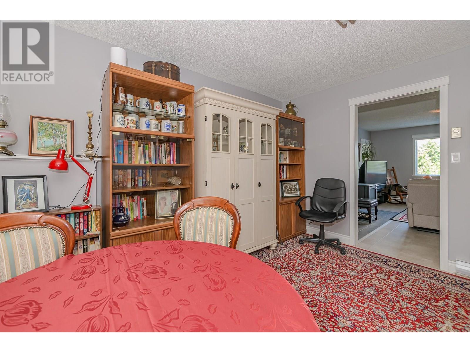 Photo 42 of 2332 Mnt Tuam Crescent, Sorrento BC