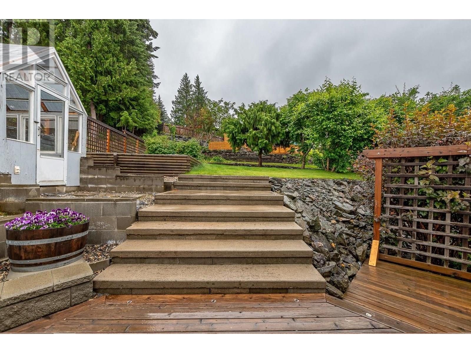 Photo 61 of 2332 Mnt Tuam Crescent, Sorrento BC