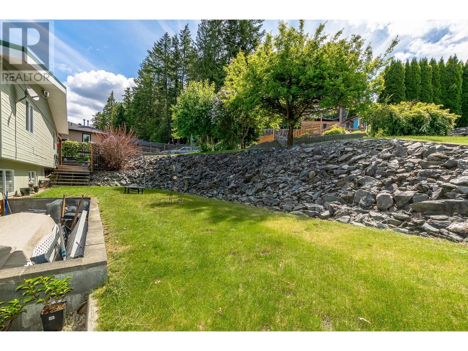 Photo 63 of 2332 Mnt Tuam Crescent, Sorrento BC