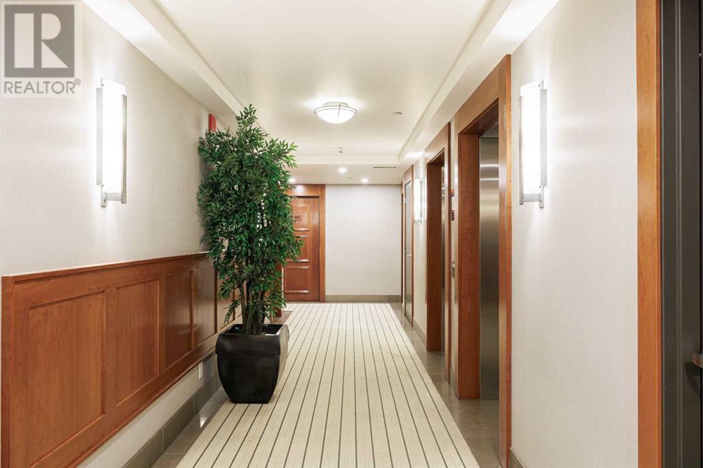Single Family House for Sale in    Avenue SW Downtown Commercial Core Calgary 
