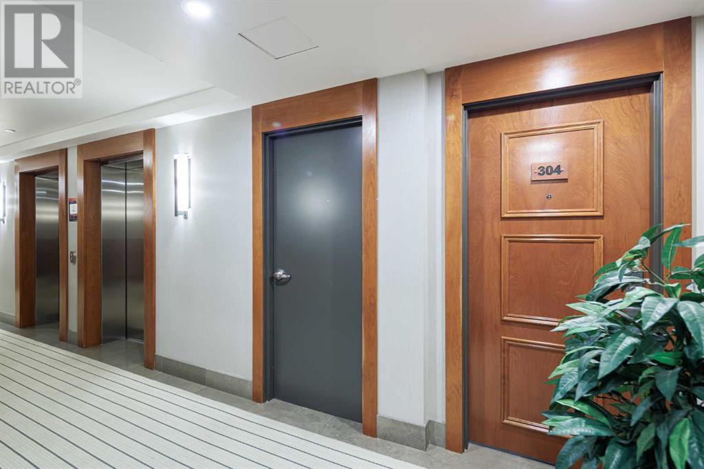 Single Family House for Sale in    Avenue SW Downtown Commercial Core Calgary 