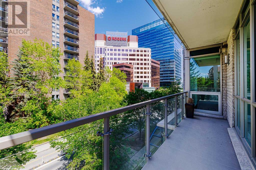 Single Family House for Sale in    Avenue SW Downtown Commercial Core Calgary 