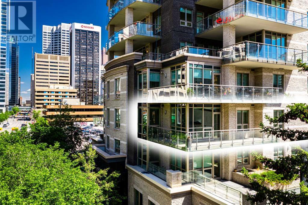 Single Family House for Sale in    Avenue SW Downtown Commercial Core Calgary 