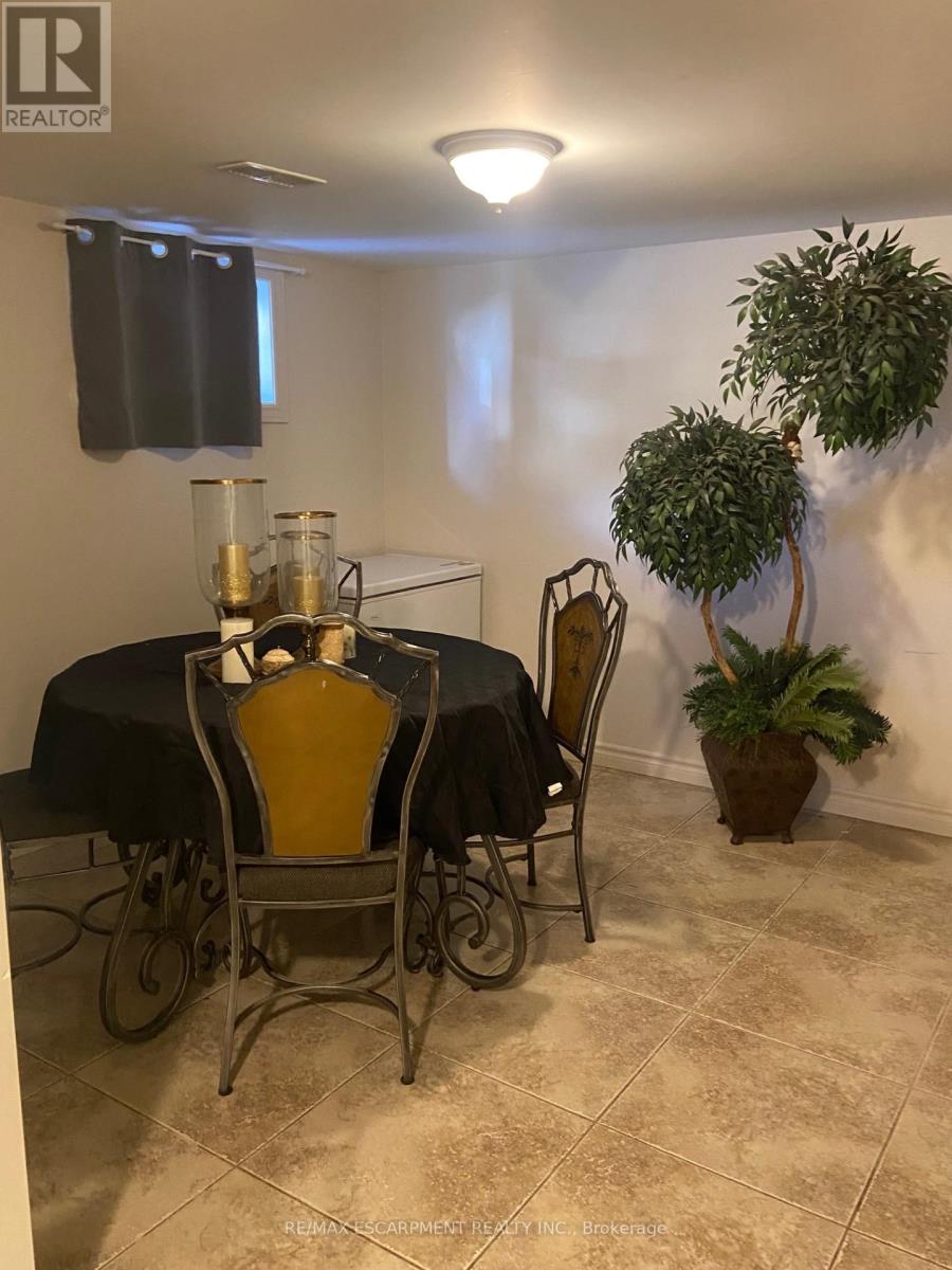 Single Family House for Sale in  KIMBERLY DRIVE Hamilton (Rosedale) 