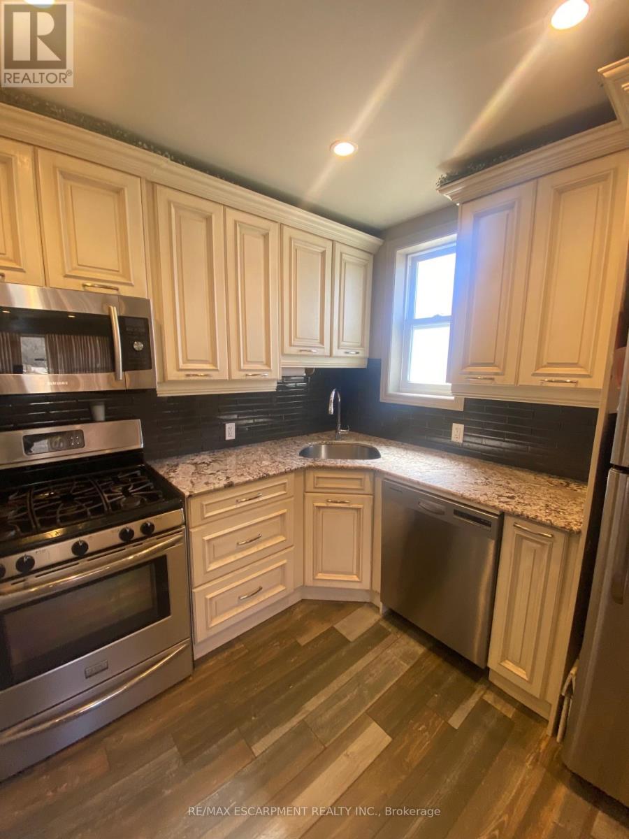 Single Family House for Sale in  KIMBERLY DRIVE Hamilton (Rosedale) 