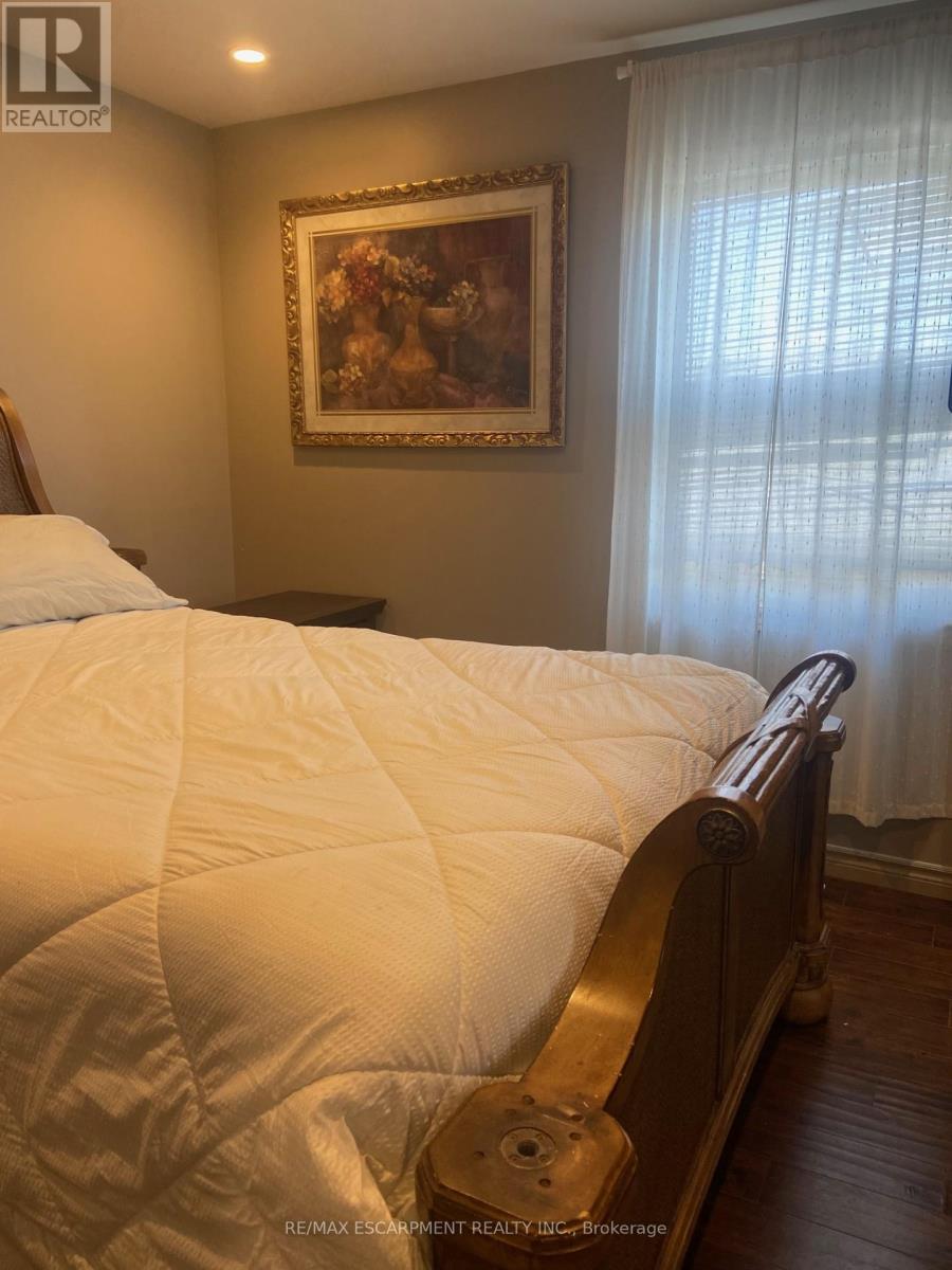 Single Family House for Sale in  KIMBERLY DRIVE Hamilton (Rosedale) 