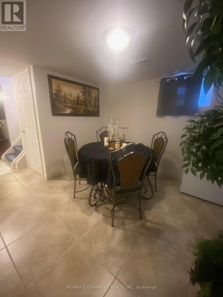 Single Family House for Sale in  KIMBERLY DRIVE Hamilton (Rosedale) 