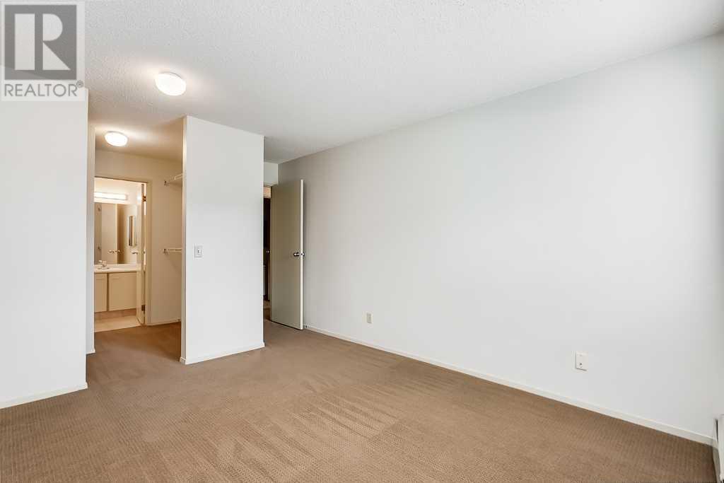 Single Family House for Sale in   Edenwold Heights NW Edgemont Calgary 