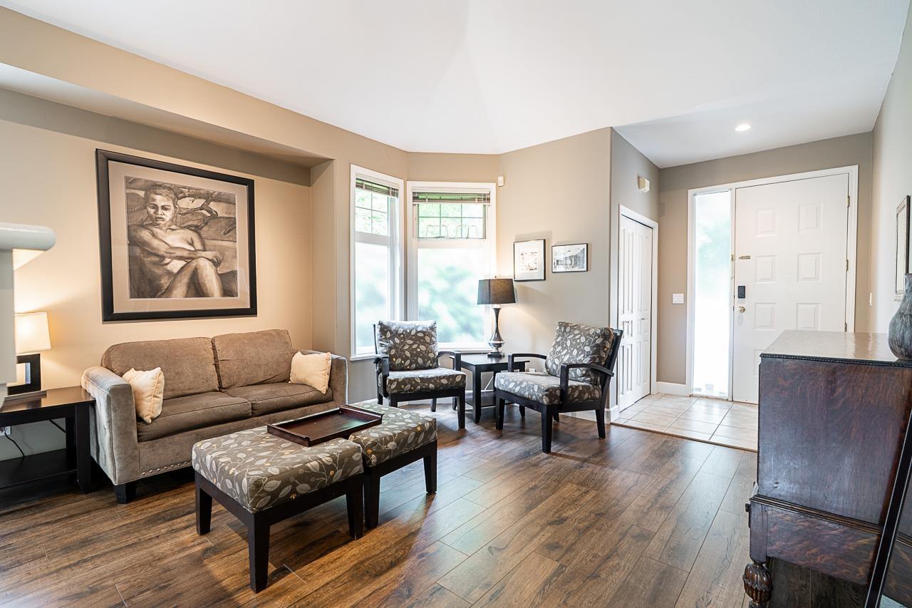 Photo 10 of 7458 147 A Street, Surrey BC
