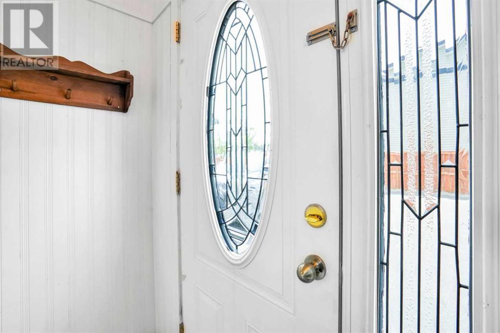 Single Family House for Sale in D   Street NW Bowness Calgary 