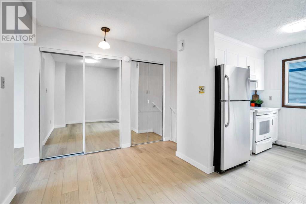 Single Family House for Sale in D   Street NW Bowness Calgary 