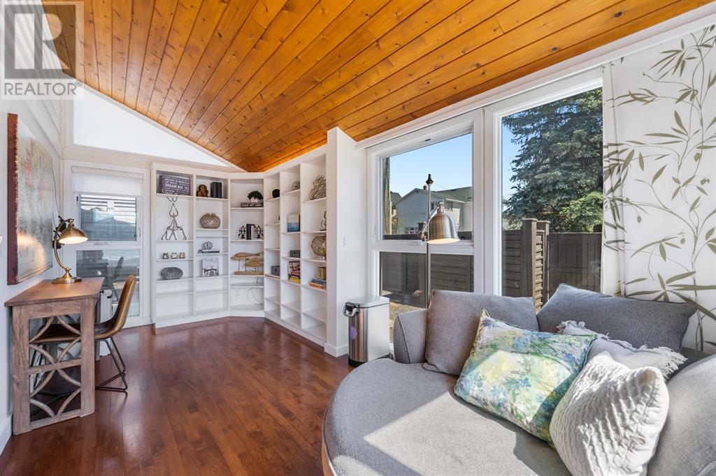 Single Family House for Sale in  Alexander Crescent NW Rosedale Calgary 