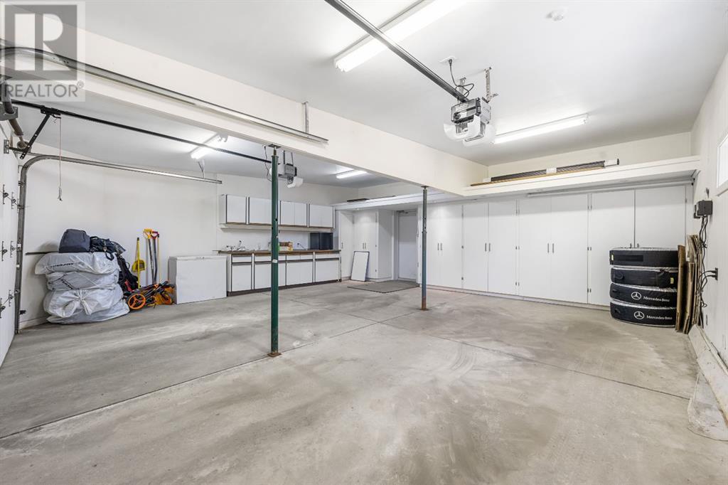 Single Family House for Sale in  Alexander Crescent NW Rosedale Calgary 