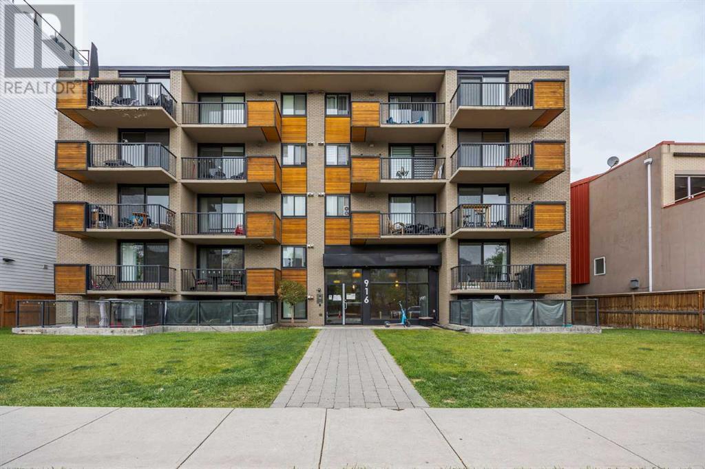 Single Family House for Sale in   Memorial Drive NW Sunnyside Calgary 