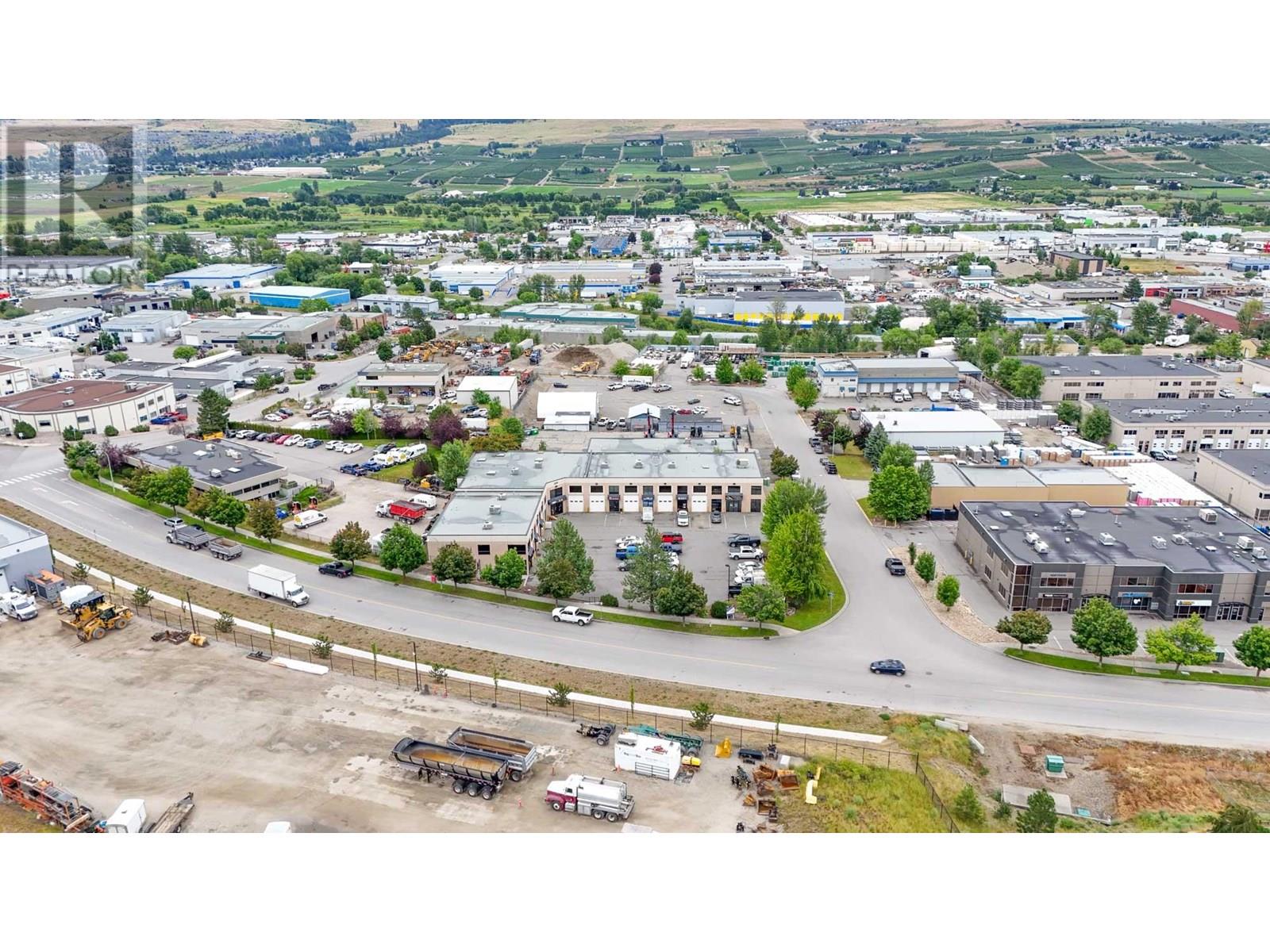 6 220 Neave Road, Kelowna