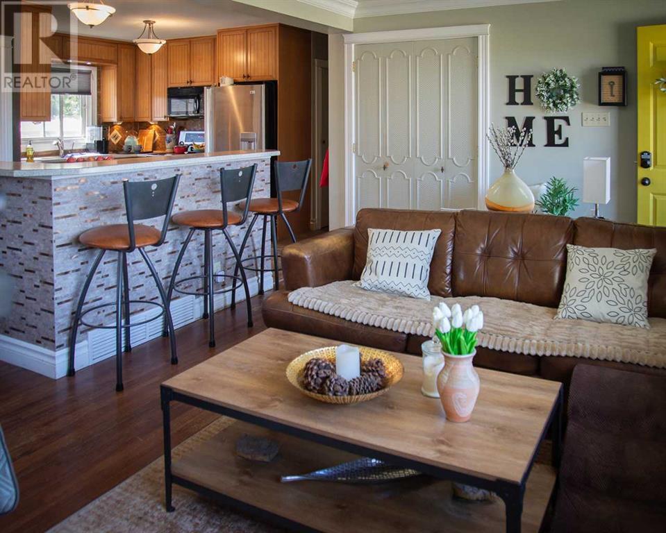 Single Family House Bungalow for Sale in  Russell Road NE Renfrew Calgary 