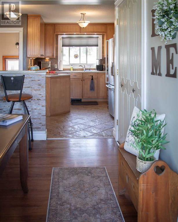 Single Family House Bungalow for Sale in  Russell Road NE Renfrew Calgary 