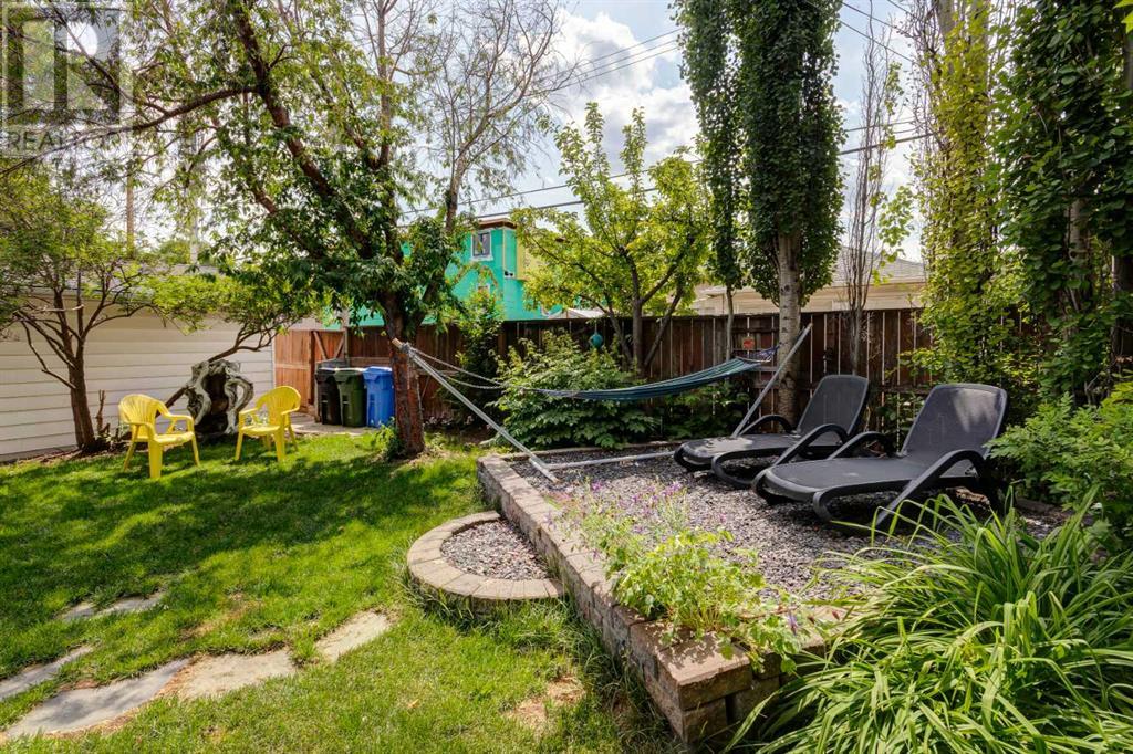 Single Family House Bungalow for Sale in  Russell Road NE Renfrew Calgary 
