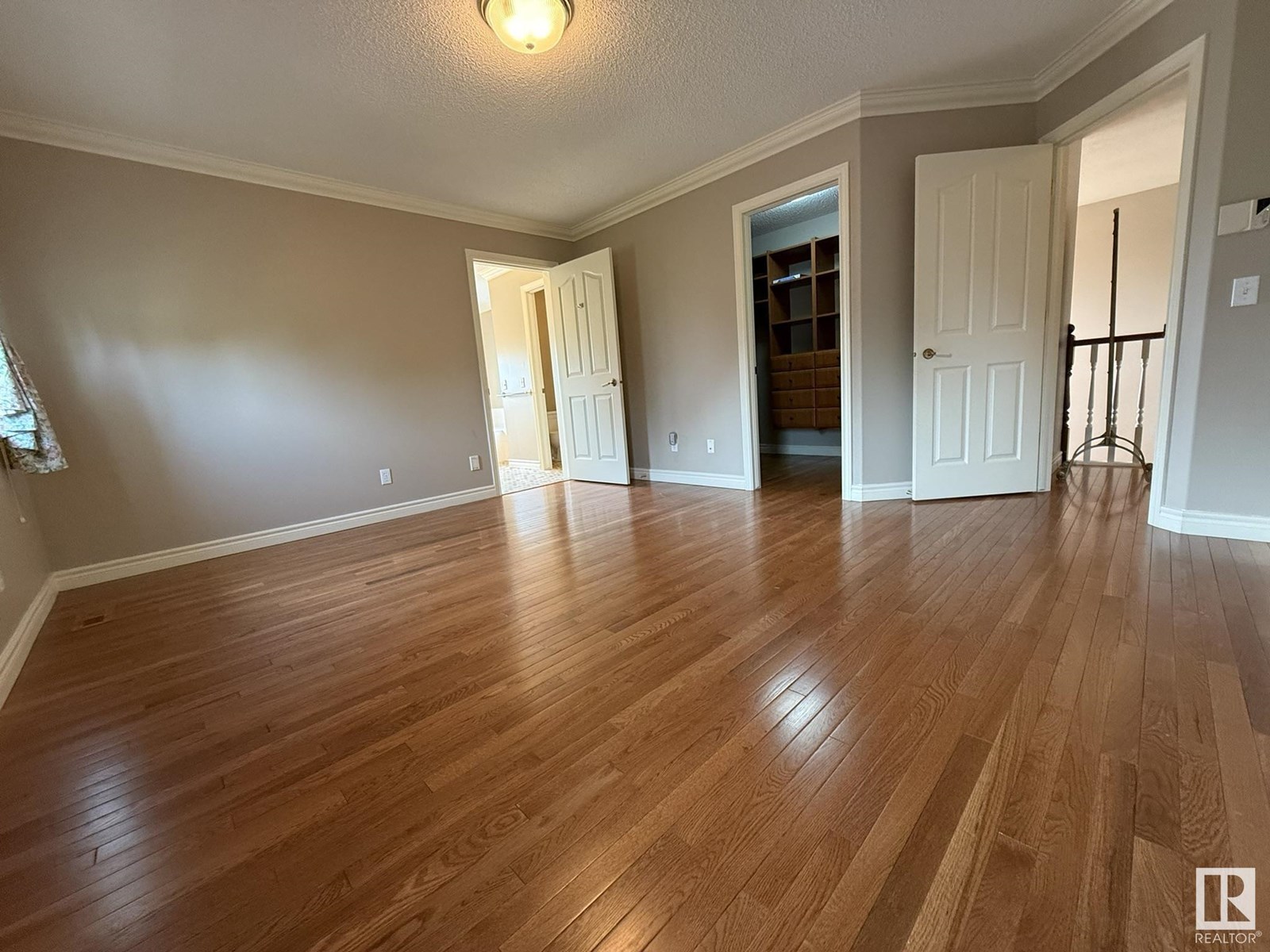 Photo 30 of 520 Twin Brooks Ba Nw, Edmonton AB
